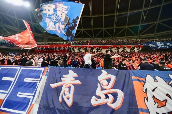 ;无间反腐版海报，同样引发网友不小的热议